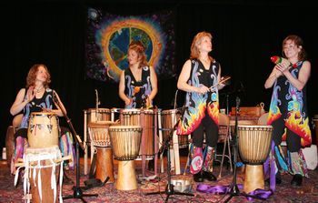Annegret Baier, Lizzy Derecktor, Shirsten Lundblad, Tori Morrill